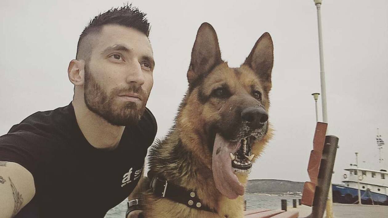 GNTM 4 – Θοδωρής Τσαρούχας : Δείτε τον χωρίς μούσι και με κοντά μαλλιά – Εικόνες