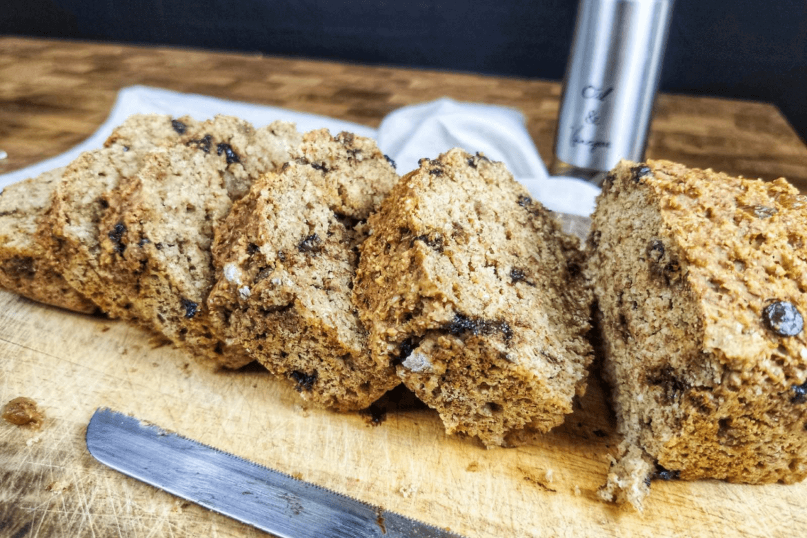 Σταφιδόψωμο ολικής χωρίς ζάχαρη