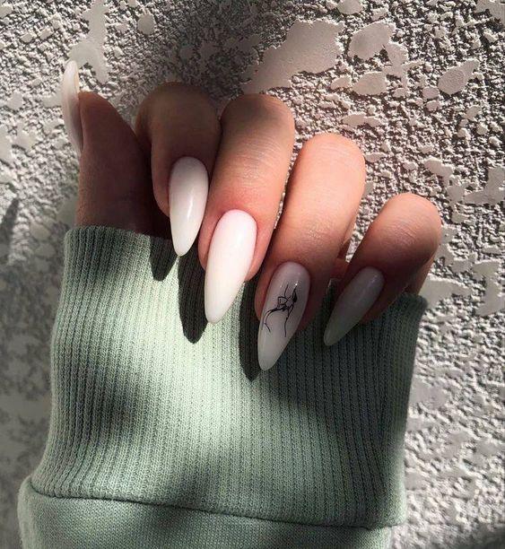 λευκό-του-πάγου-στα-νύχια-ιδέες-με-γραμμικά σχέδια-