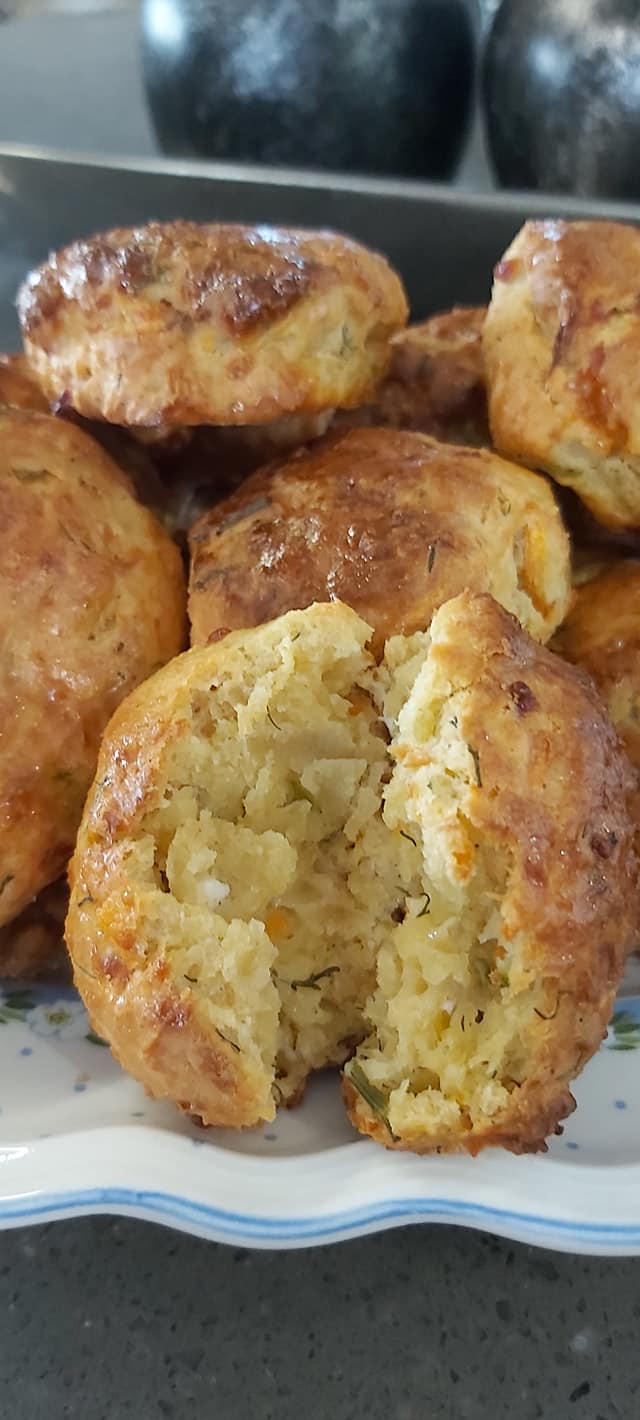 τυροπιτάκια-με λαχανικά-