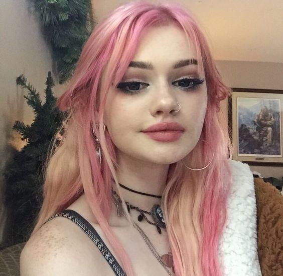 ροζ-ανταύγειες-σε-ξανθά-μαλλιά-ιδέες-