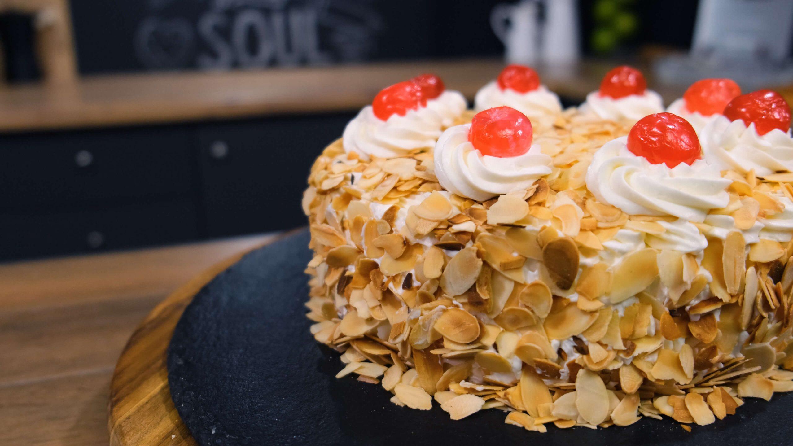 Τούρτα-Αμυγδάλου-