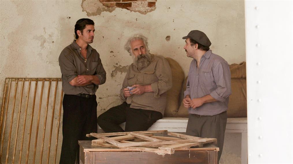 Άγριες Μέλισσες Γ’ κύκλος επόμενα επεισόδια : 18 , 19 , 20