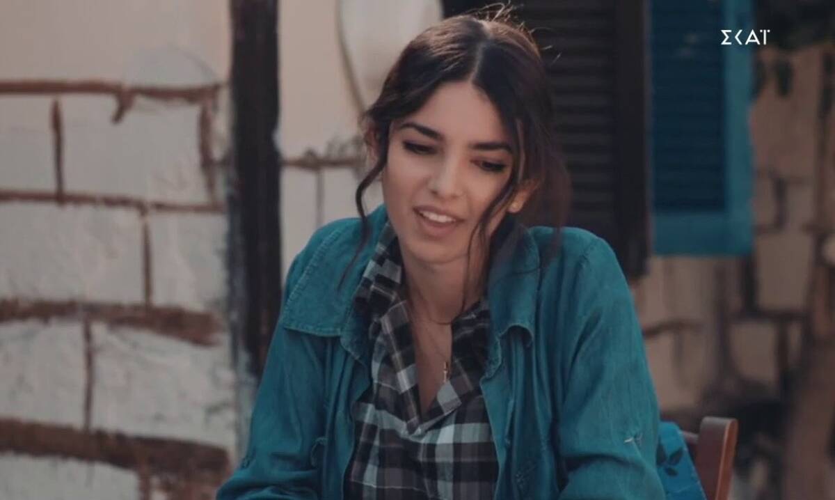 Ιφιγένεια Τζόλα: Η γη της Ελιάς – Η σχέση της με την υποκριτική και η κούκλα αδελφή της