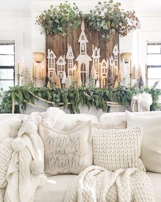 χριστουγεννιάτικος στολισμός-στο-τζάκι-με-υλικά-από-την-φύση-