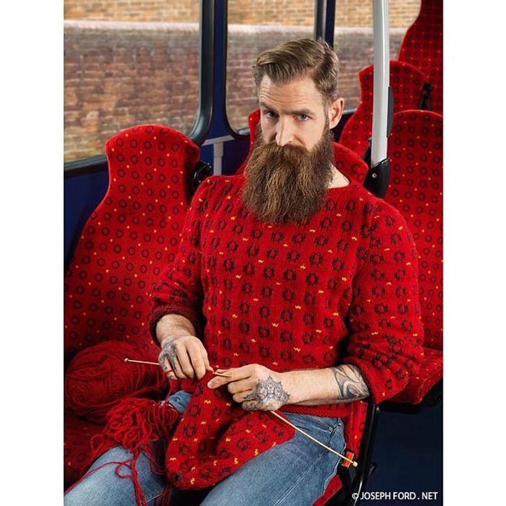 καλλιτέχνες-δημιουργούν-ρούχα-που-κάνουν-τους-ανθρώπους-χαμελαίοντες-