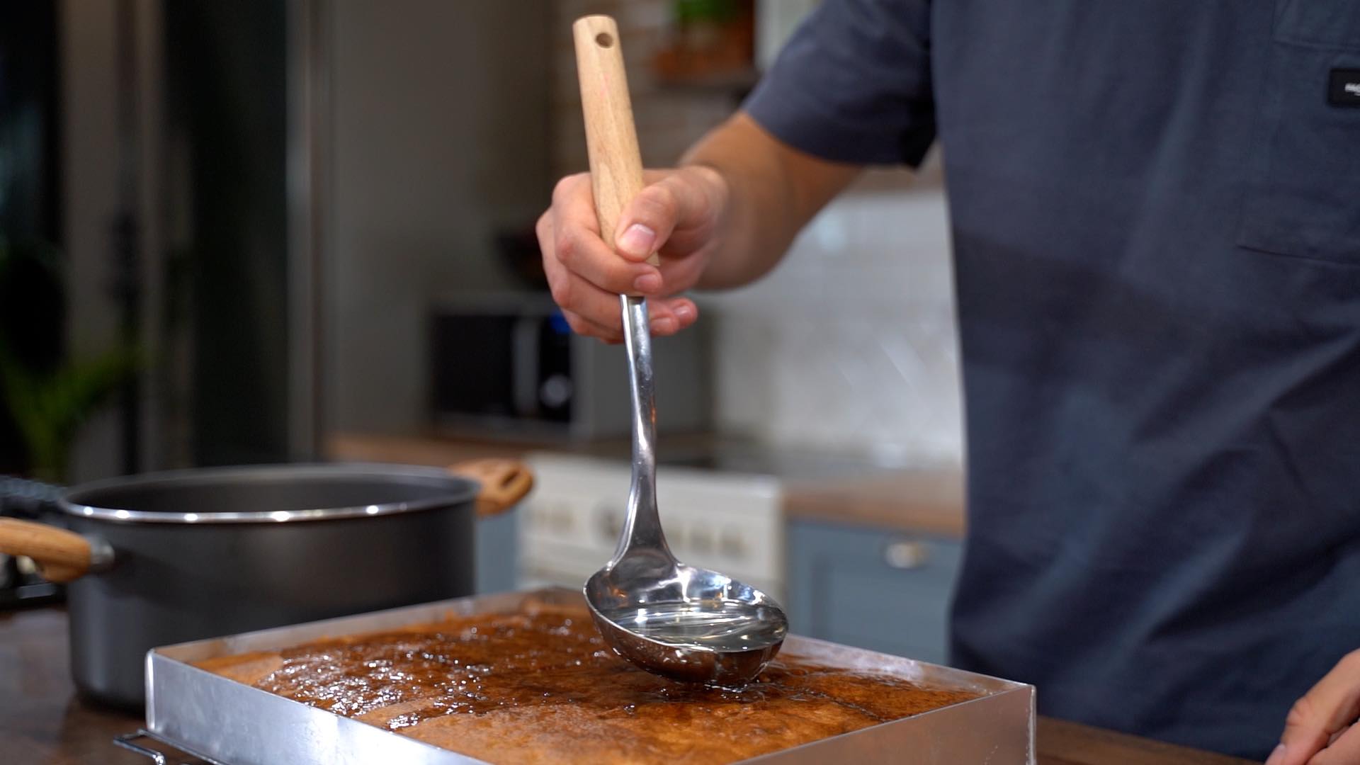 συνταγή-για-παραδοσιακή-καρυδόπιτα-