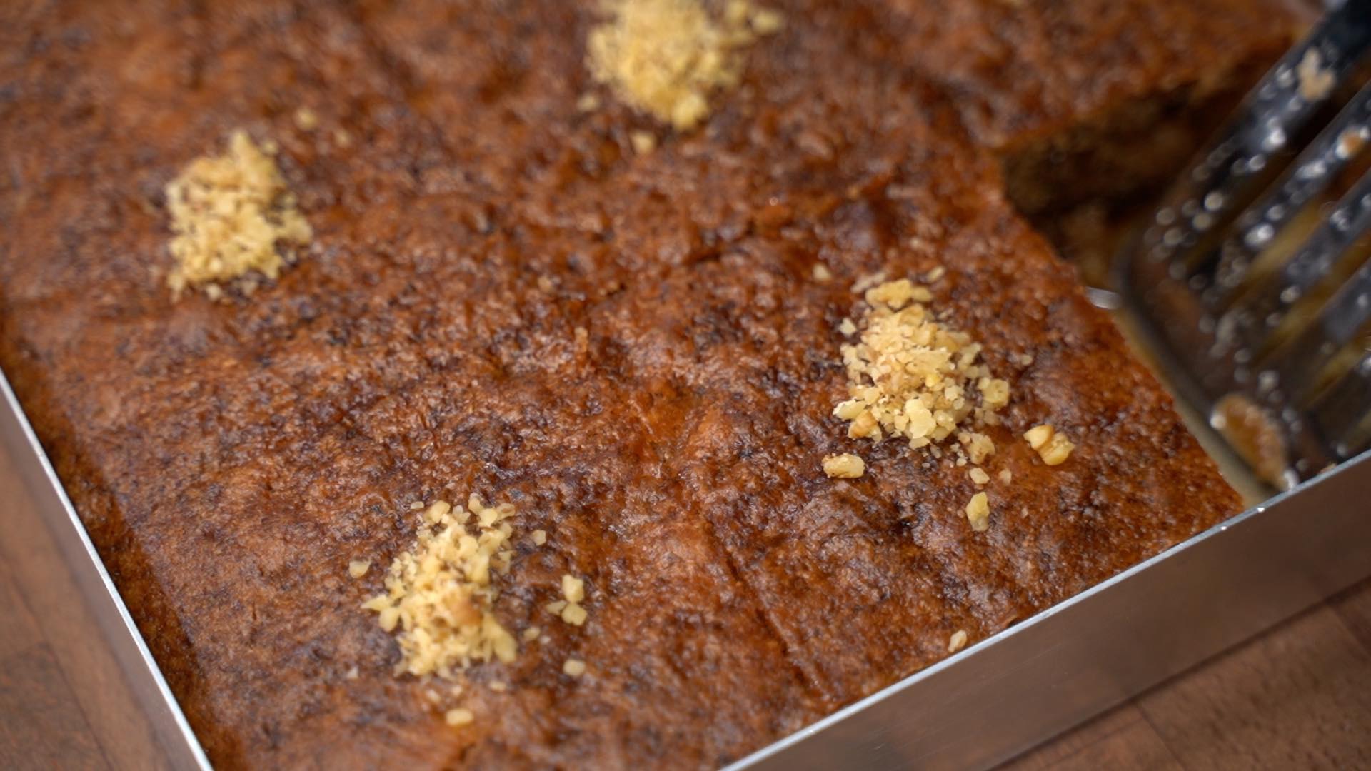 συνταγή-για-παραδοσιακή-καρυδόπιτα-