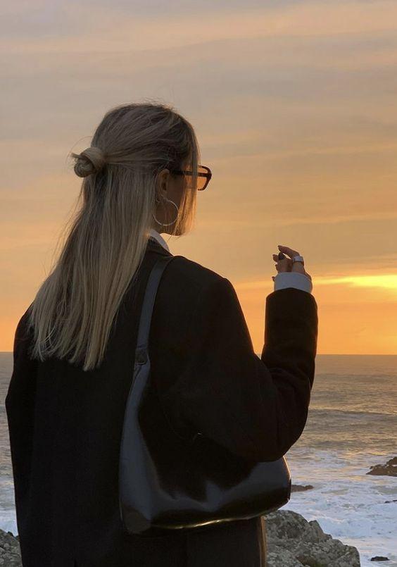 μικρός-κότσος-σε-ξανθά-μαλλιά-