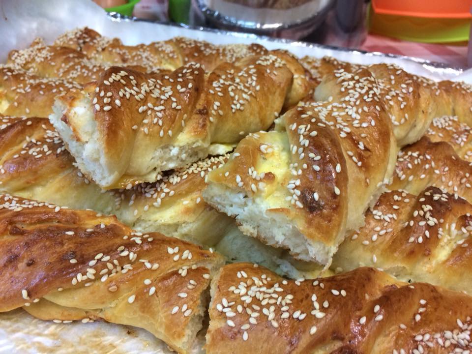 Ατομικά -τυρόψωμα-