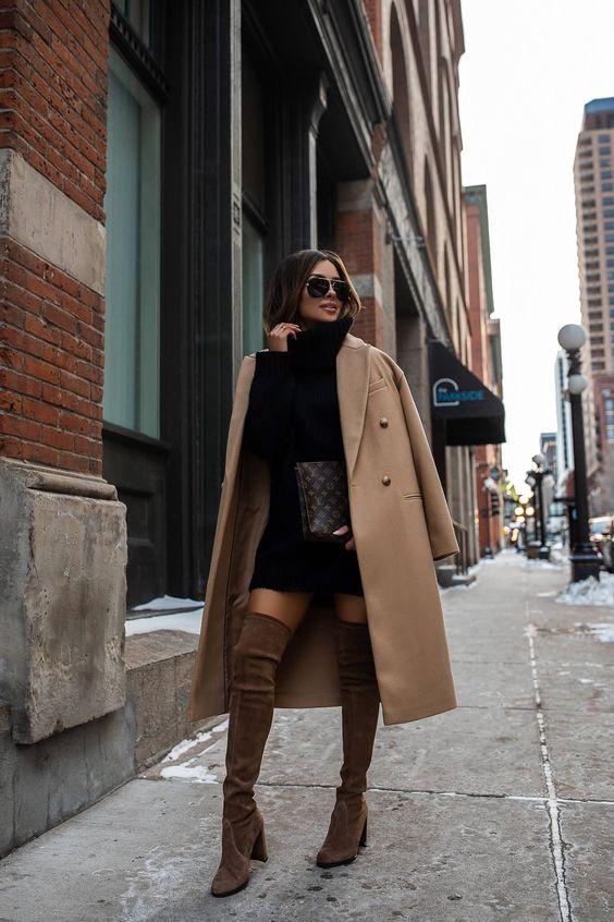 μαύρο-μίνι-φόρεμα-με-καφέ-μακρύ-πανωφόρι-ιδέες-