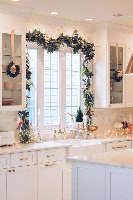 Elegant χριστουγεννιάτικη διακόσμηση-στην-κουζίνα-ιδέες-