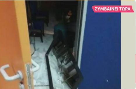 Νίκος Κοκλώνης: Έσπασαν όλο το καμαρίνι του – Τι συνέβη; – Οι πρώτες δηλώσεις του