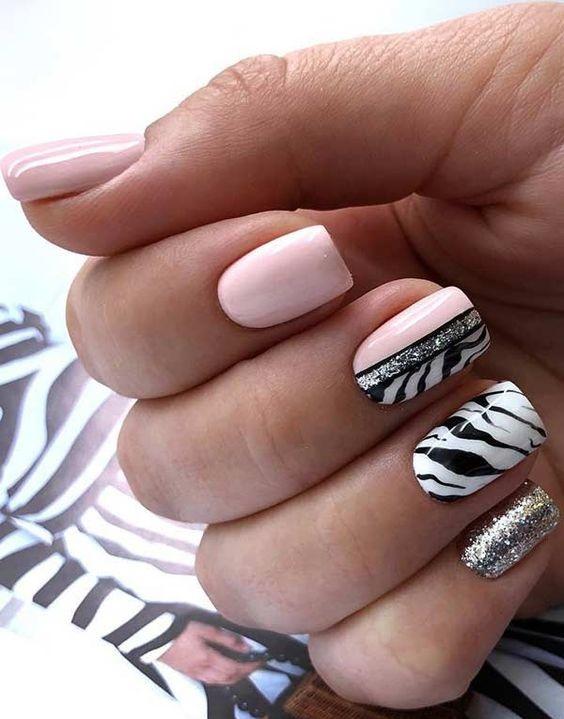 ροζ-νύχια-με-animal-print- ροζ-νύχια-με-animal-print-