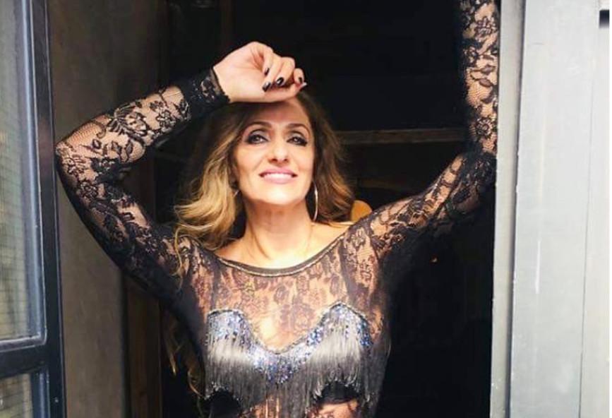 Βίκυ Κουλιανού: Το φοβάμαι το παγωμένο βλέμμα και το σηκωμένο φρύδι – Τι λέει η Βίκυ Κουλιανού για το μπότοξ