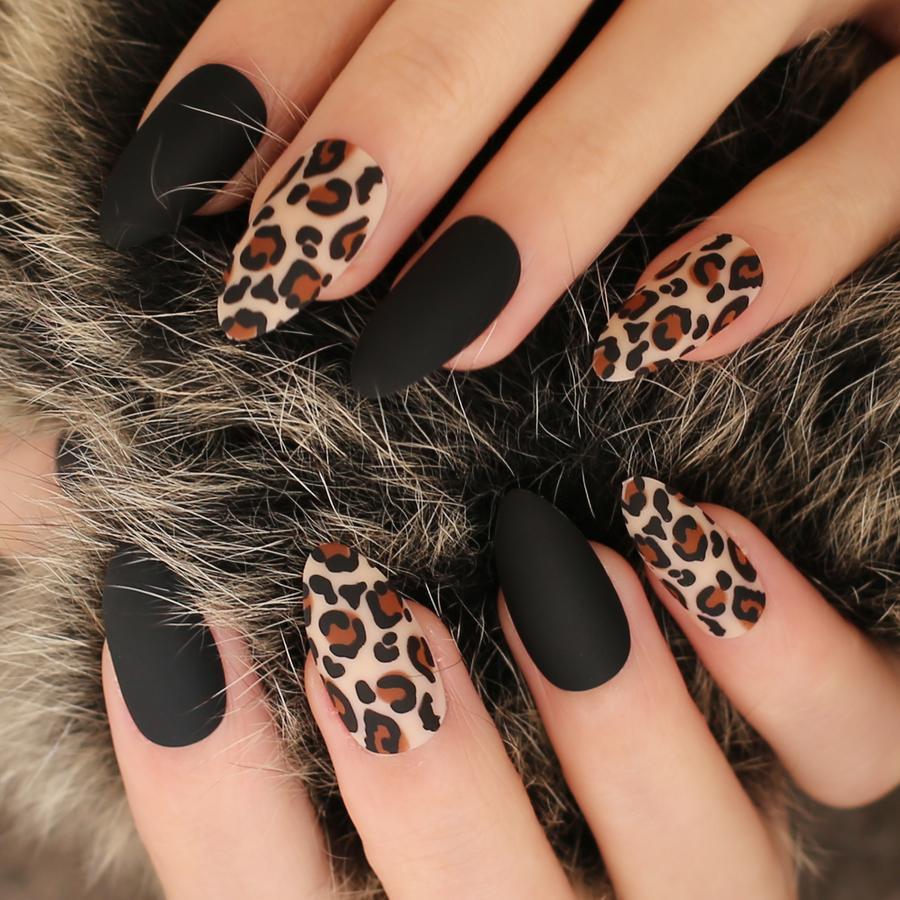 15 ιδέες για νύχια με animal print σχέδια