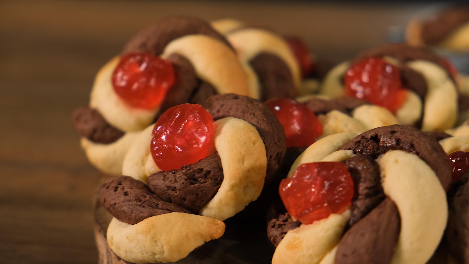 Αφράτα- δίχρωμα- κουλουράκια- από- τον -Παναγιώτη -Παπαδάκη-