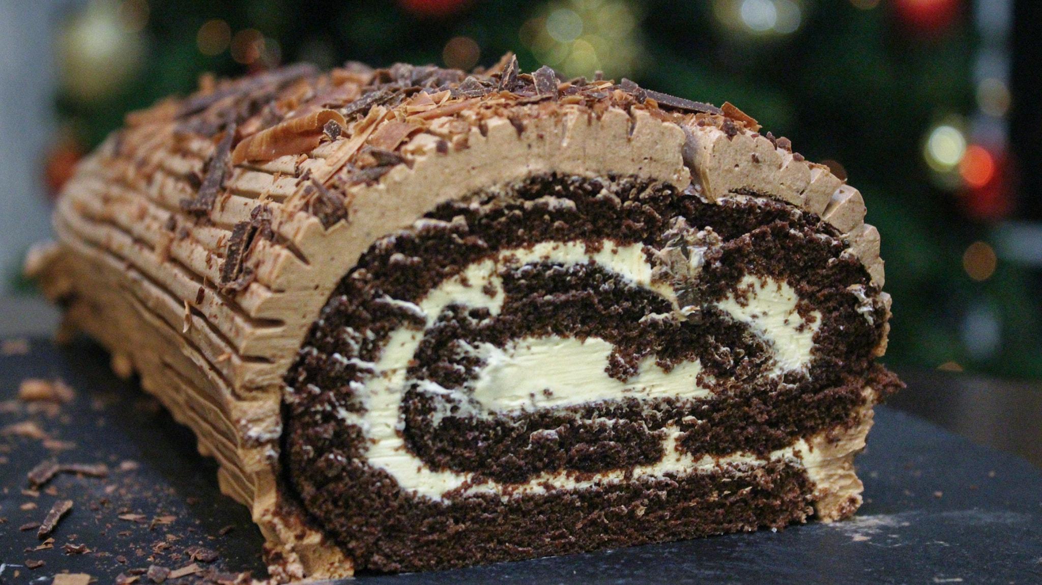 χριστουγεννιάτικος-κορμός-βανίλια-σοκολάτα-