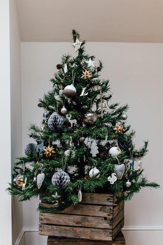 χριστουγεννιάτικες-ποδιές-για-το-χριστουγεννιάτικο δέντρο-ιδέες-