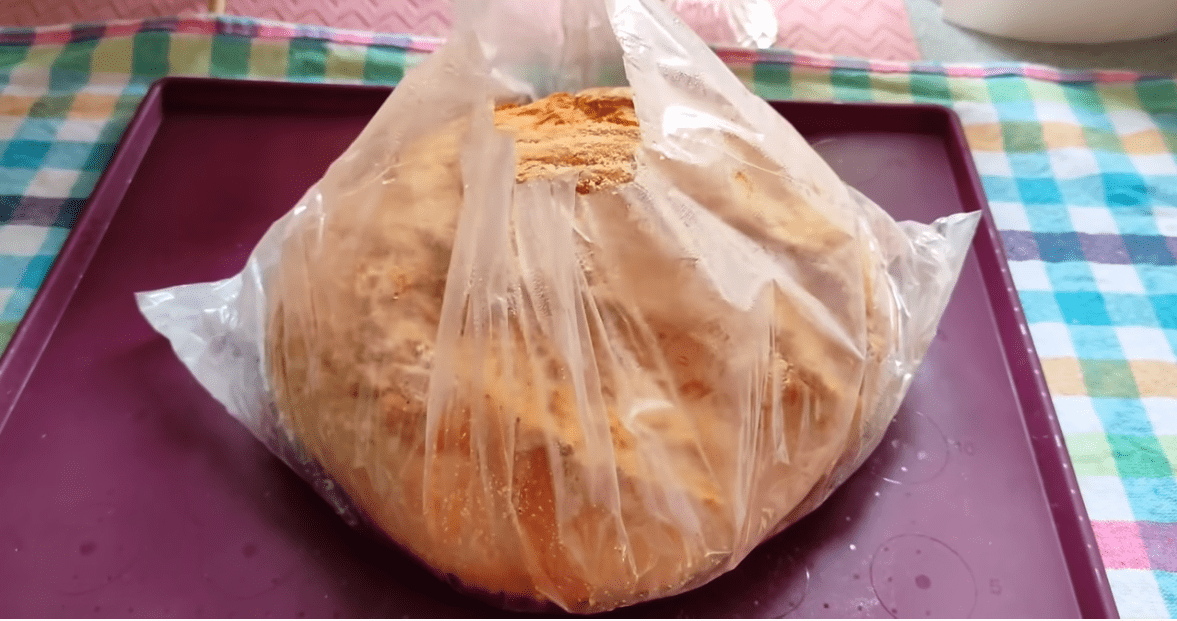 Ψωμί-σε σακούλα-της Γκόλφως-