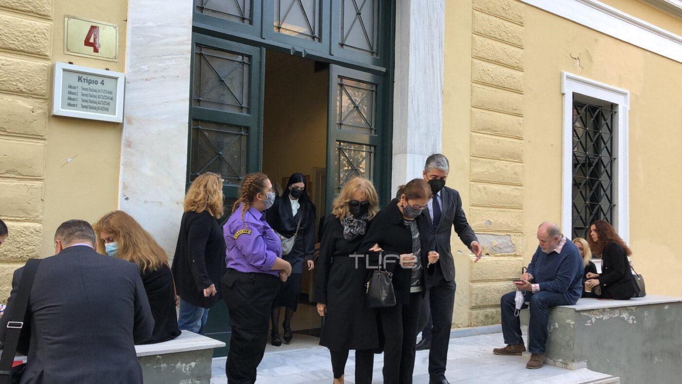 Σταμάτης Σπανουδάκης: Δικαστικό θρίλερ για την άγνωστη κόρη του – Με την μητέρα της στο δικαστήριο