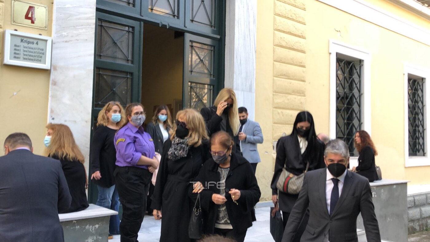 Σταμάτης Σπανουδάκης: Δικαστικό θρίλερ για την άγνωστη κόρη του – Με την μητέρα της στο δικαστήριο