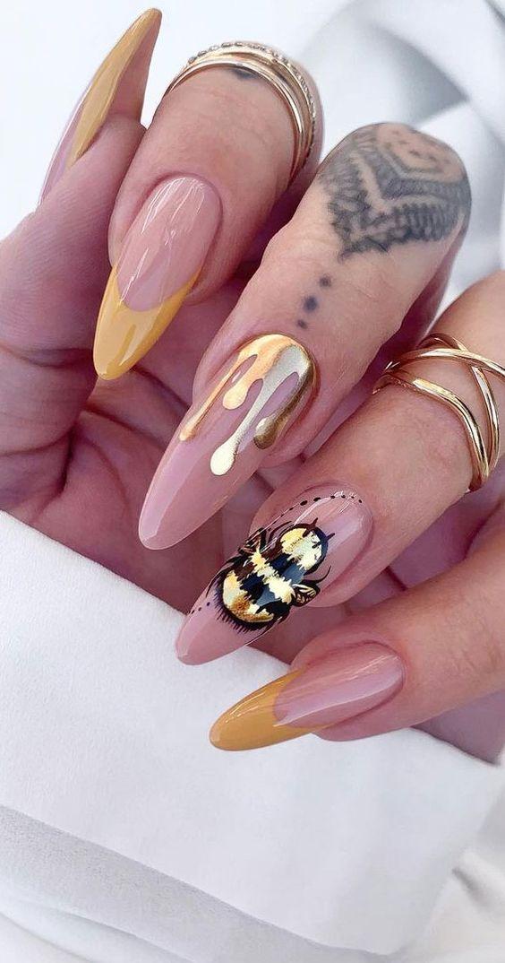 indie nails-με-χρυσό-χρώμα- indie nails-με-χρυσό-χρώμα-