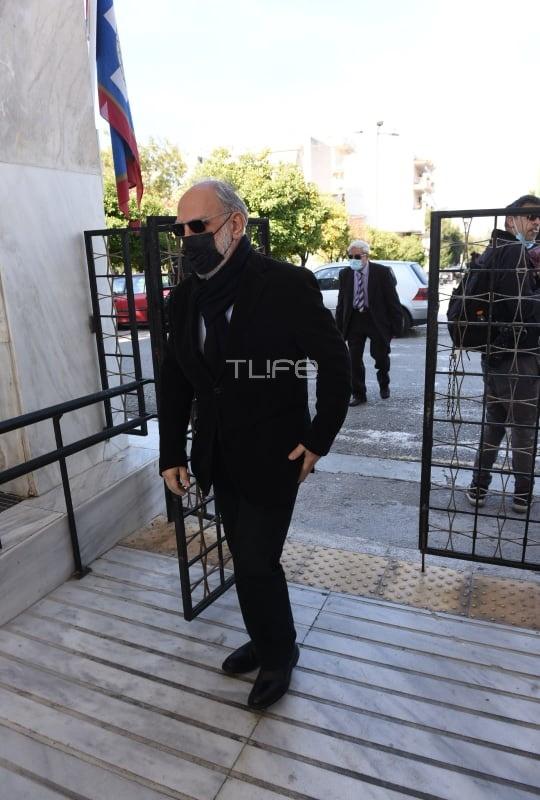 Χρήστος Κυριαζής: Θλίψη στο τελευταίο αντίο – Συντετριμμένη η η σύντροφός του