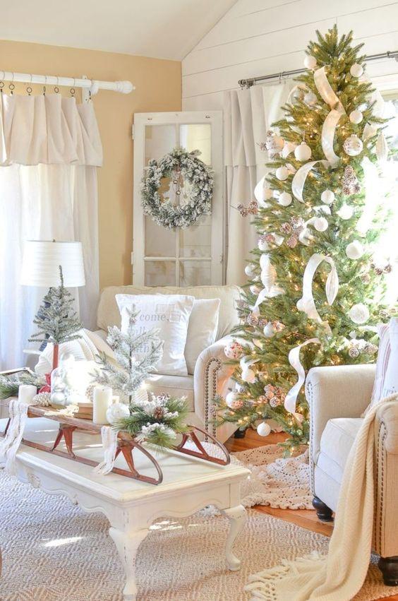 χριστουγεννιάτικη-διακόσμηση-σπιτιού-σε-ουδέτερα-χρώματα-ιδέες-