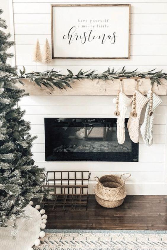 χριστουγεννιάτικη-διακόσμηση-σπιτιού-με-λευκό-και-φυσικά-υλικά-