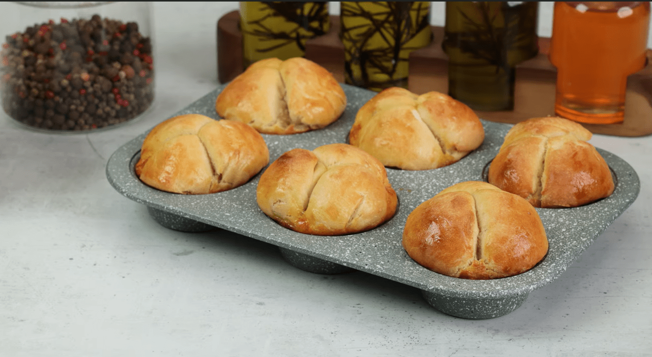 Αφράτα ψωμάκια φόρμας