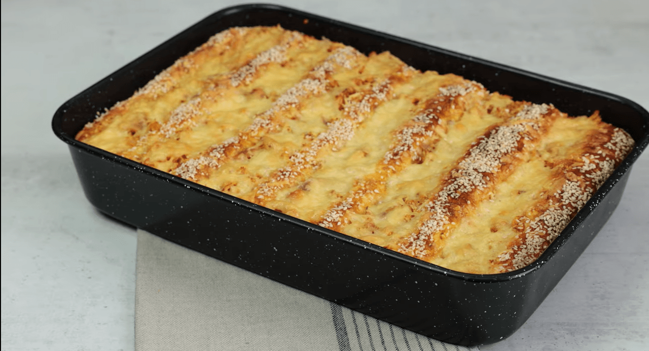 Ψωμένια ζύμη με το κοτόπουλο που περίσσεψε