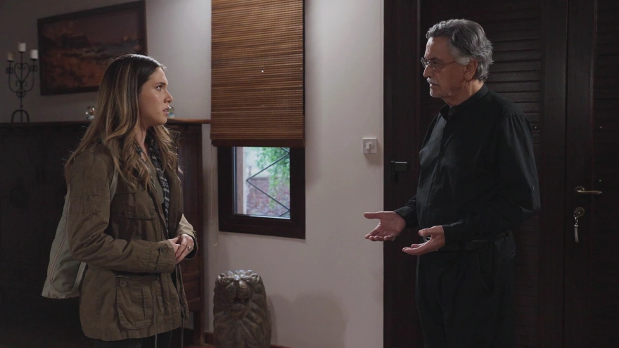 Η Γη της Ελιάς : Η Αντιγόνη κρύβει πολλά σκοτεινά μυστικά