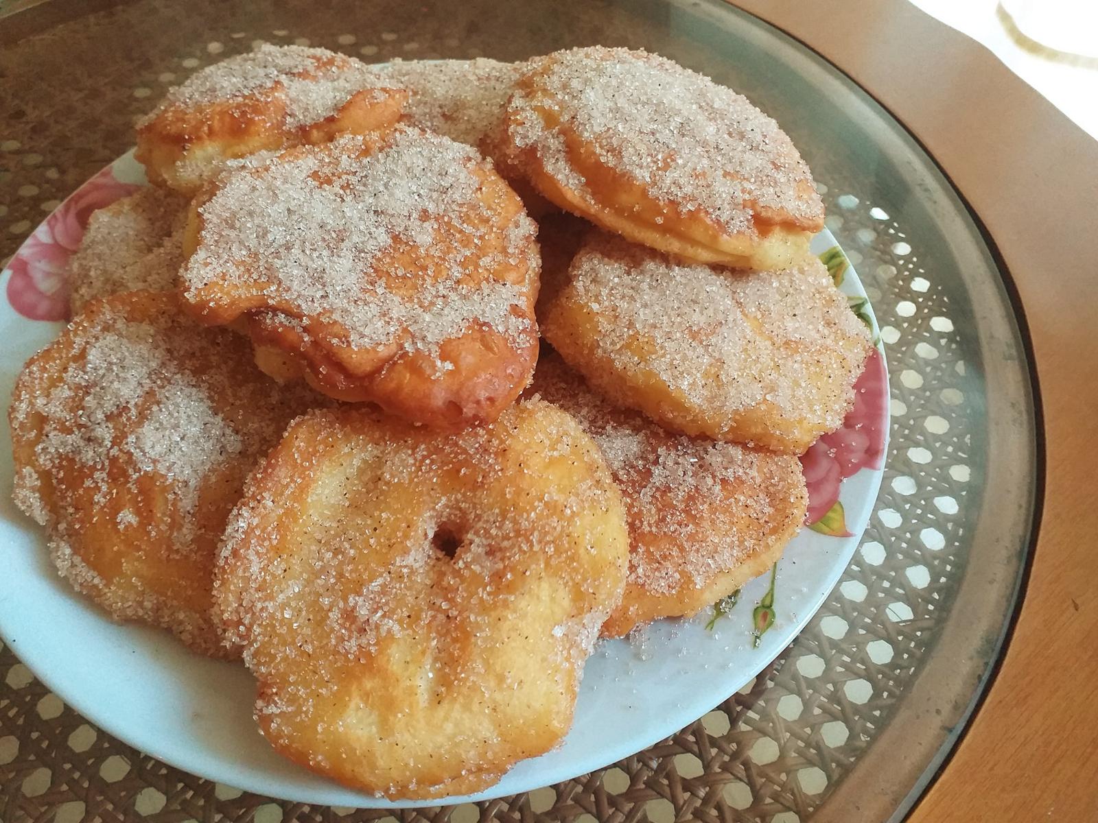 Frittelle di mele: Τηγανίτες μήλου χωρίς ζάχαρη Frittele- di- mele-: Τηγανίτες -μήλου- χωρίς- ζάχαρη -