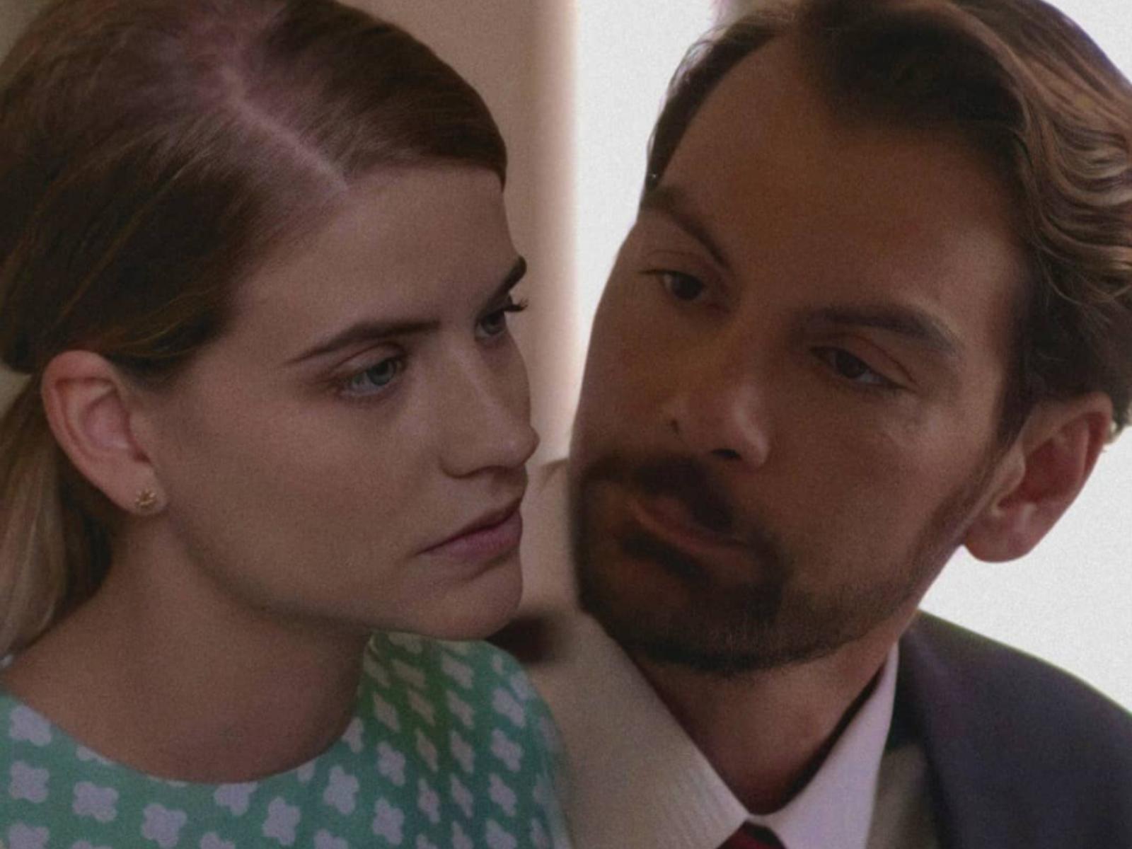 Άγριες Μέλισσες: Η Δρόσω μπλέκει με έναν γοητευτικό αλλά παντρεμένο άνδρα