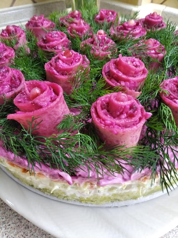 Γιορτινή- Κοτοσαλάτα- με- κρέπες-