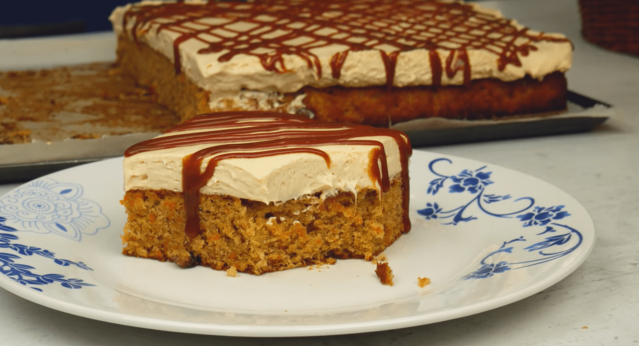 Κέικ καρότου με επικάλυψη καραμέλας
