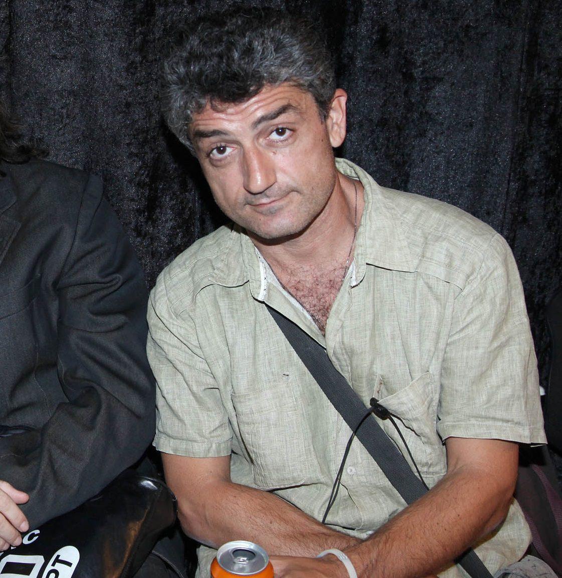 Σασμός – Δημήτρης Ήμελλος : Ελάτε να γνωρίσουμε τον αστυνόμο Αντώνη Φραγκιαδάκη