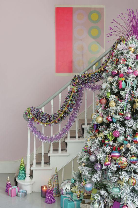 χριστουγεννιάτικο-διακοσμητικό-σε-μοβ-