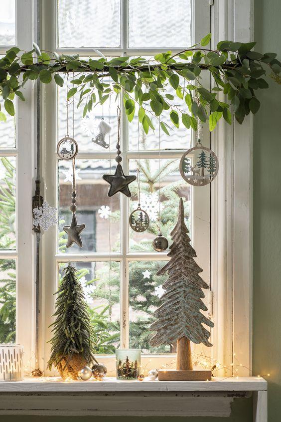 χριστουγεννιάτικη-διακόσμηση-στα-παράθυρα-ιδέες-