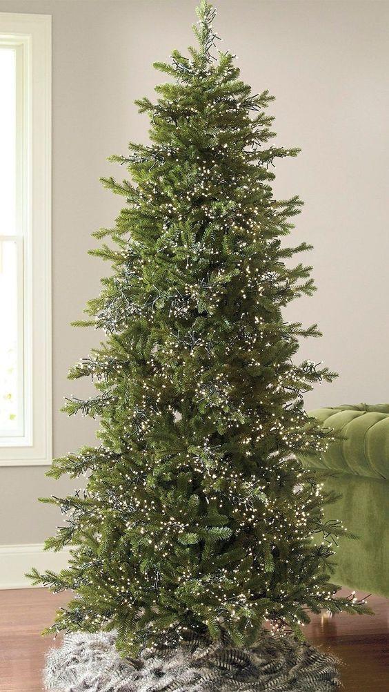 μίνιμαλ-χριστουγεννιάτικο δέντρο-ιδέες-διακόσμησης-τάση-