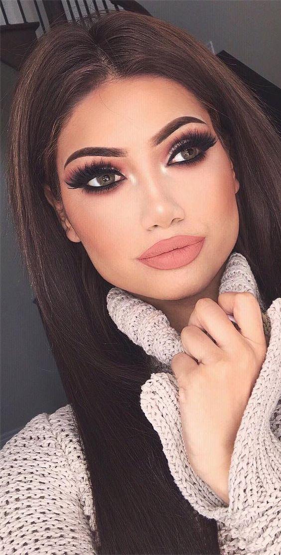 ίσια μαλλιά-για-τον-Δεκέμβριο 2021-ιδέες-