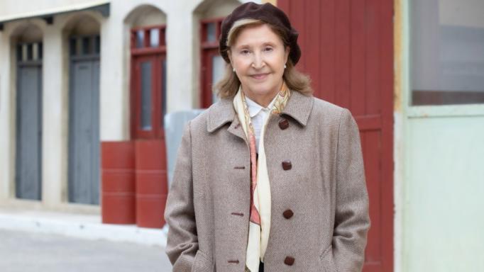 Άγριες Μέλισσες: Η Μάνα του Ζάχου κάνει ρεζίλι τη Μυρσίνη στο Διαφάνι