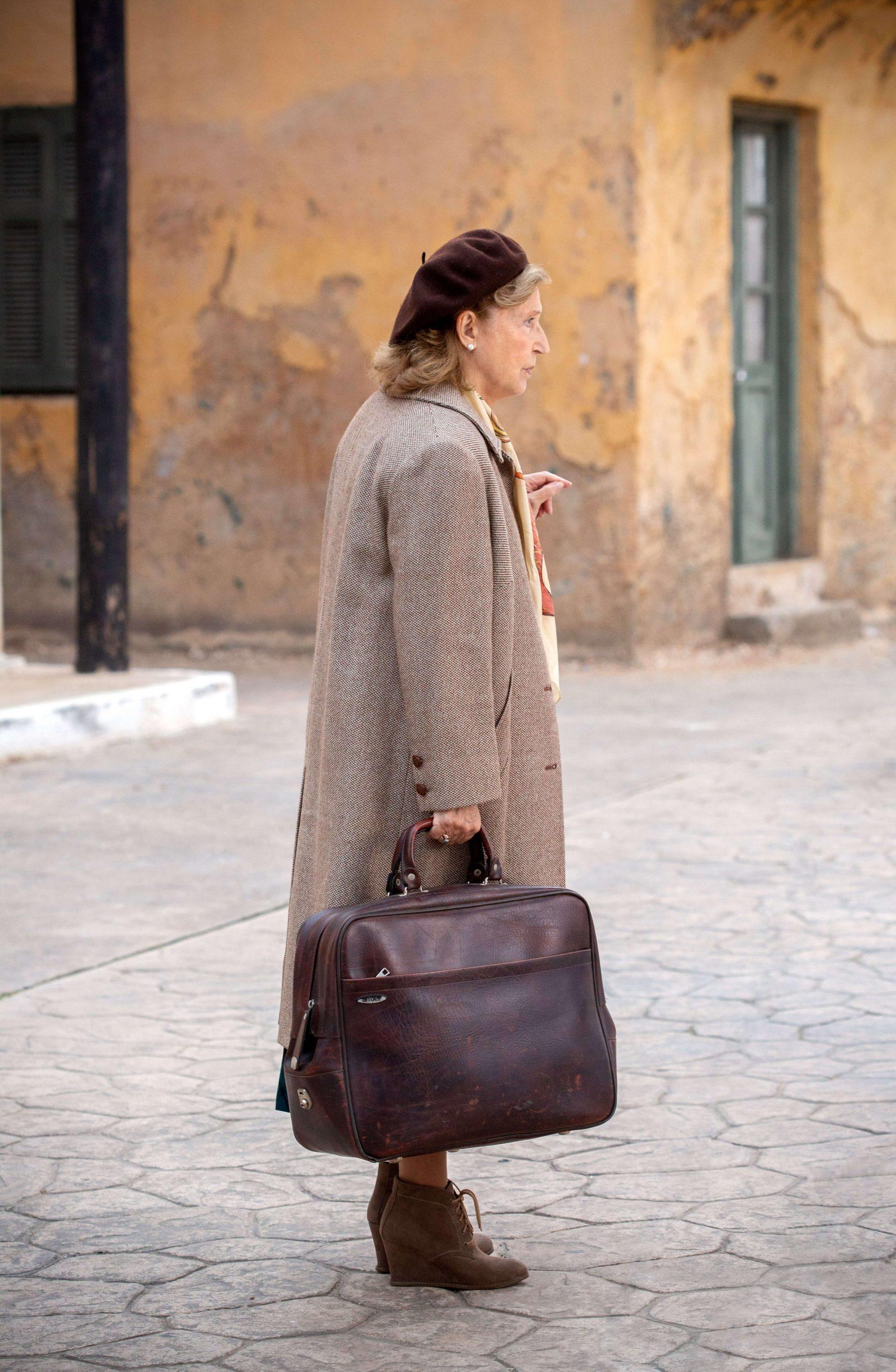 Άγριες Μέλισσες: Η Μάνα του Ζάχου κάνει ρεζίλι τη Μυρσίνη στο Διαφάνι