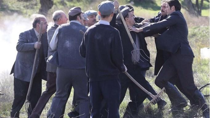 Άγριες μέλισσες: Το Διαφάνι γίνεται πεδίο μάχης