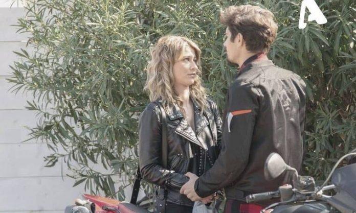 Σασμός: Ο Πέτρος μαθαίνει πως η Σεμίνα ήταν ιερόδουλη