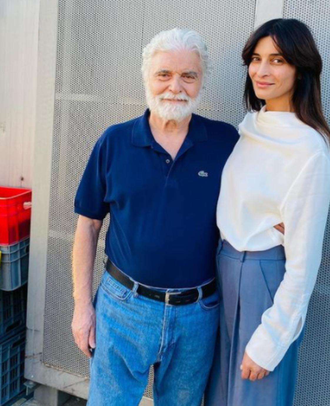 Η Γη της ελιάς: O Κουράκος κάνει πρόταση γάμου στην Ιουλία