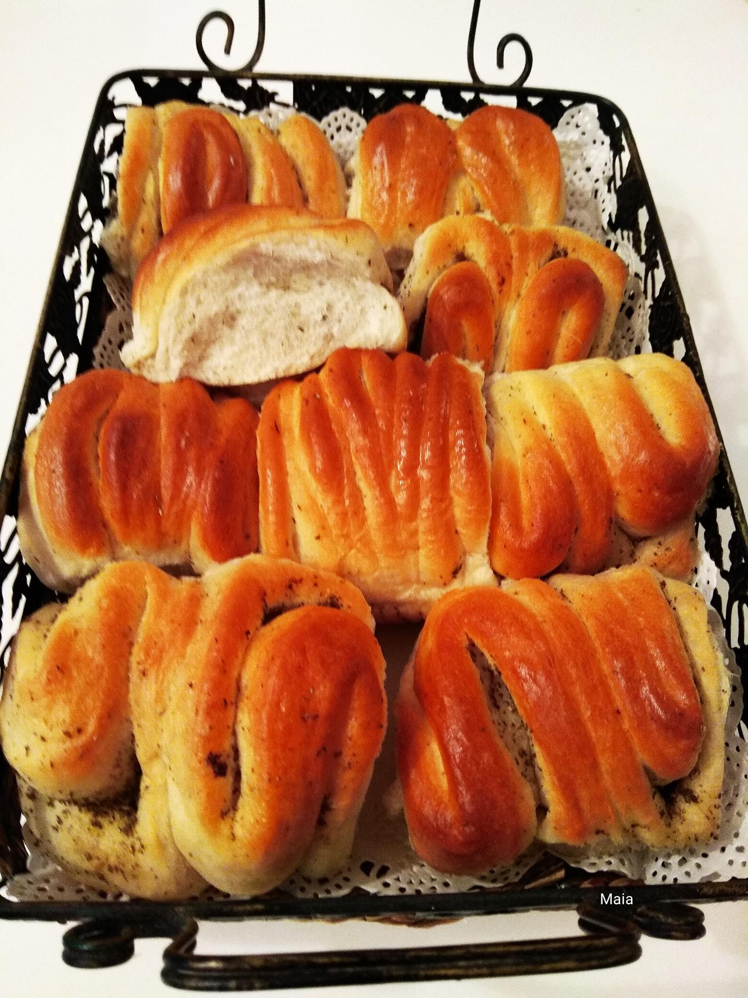 ψωμάκια-με-μπαχαρικά-συνταγή-