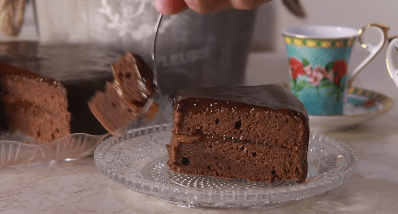 Sacher torte :Aυθεντική αυστριακή Ζάχερτορτε