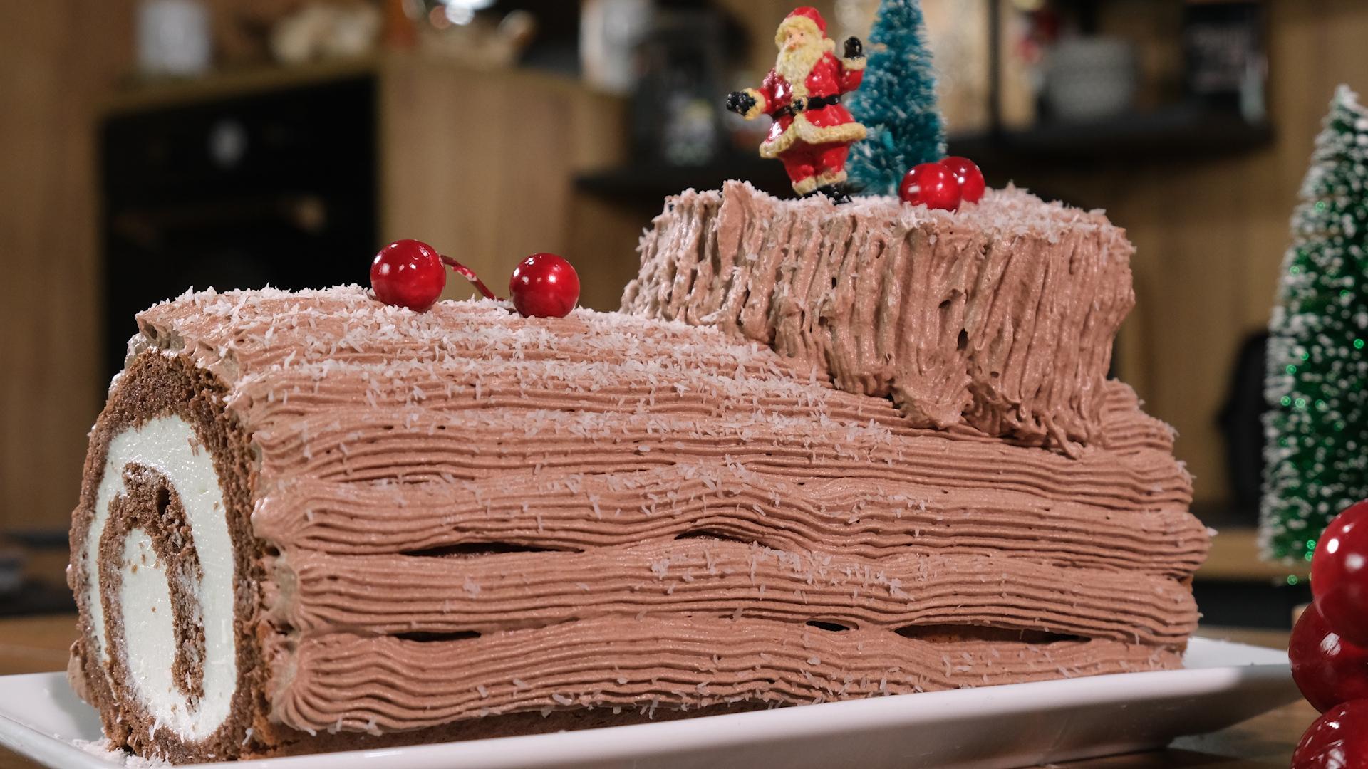 Χριστουγεννιάτικος- κορμός- του- Παναγιώτη- Παπαδάκη-